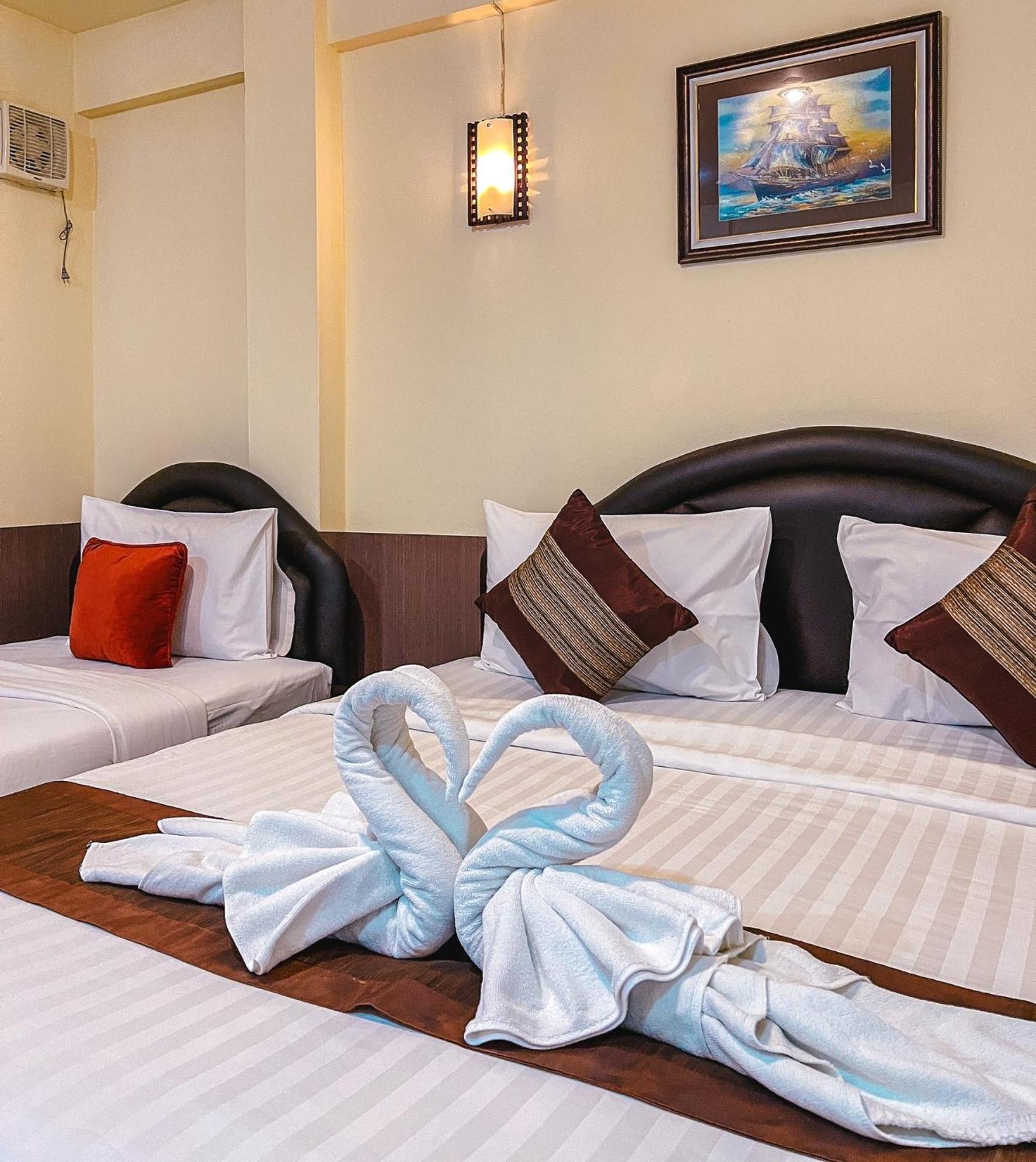 Baik Suite Bangkok Ngoại thất bức ảnh