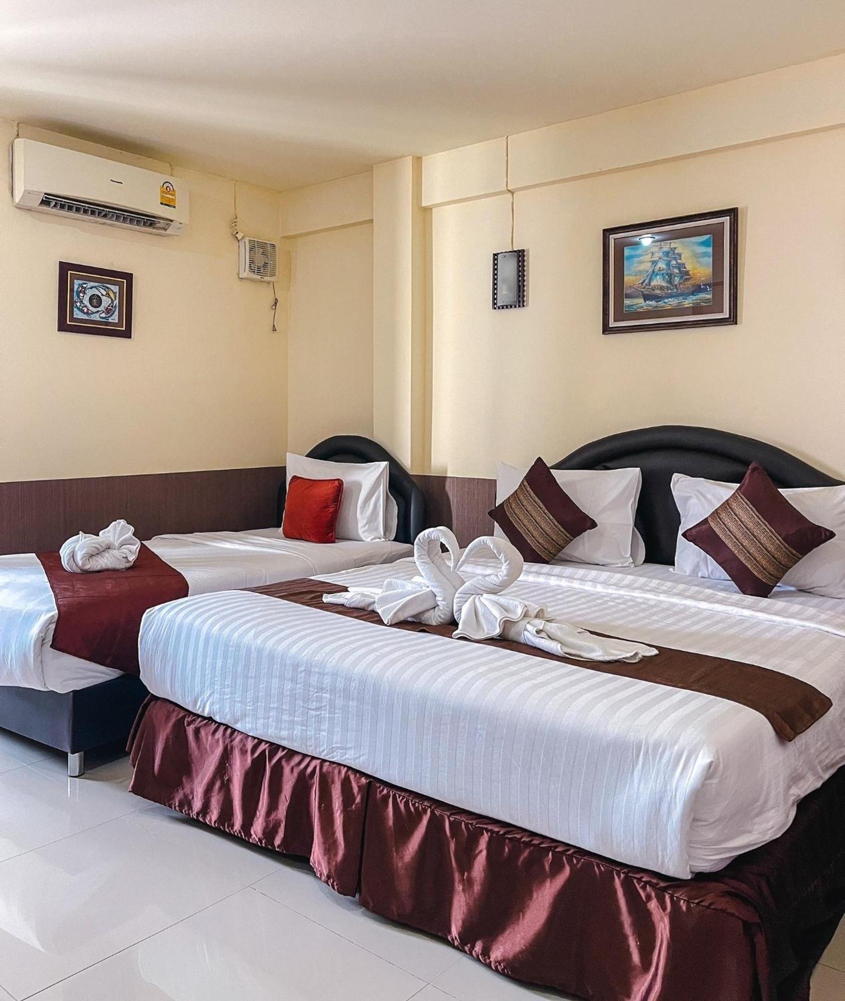 Baik Suite Bangkok Ngoại thất bức ảnh